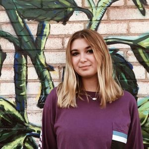 Meet your Posher, Abby